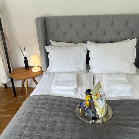 Unik Bnb Midt I Byen Herning Esterno foto