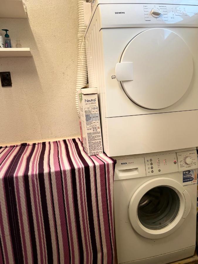 Unik Bnb Midt I Byen Herning Esterno foto